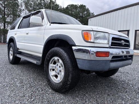 Used 1998 Toyota 4Runner SR5 AWD/4WD image 3