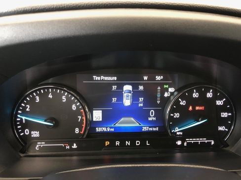 Used 2022 Ford Explorer XLT w/ Equipment Group 202A image 17