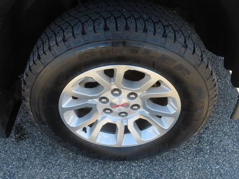 Used 2016 GMC Sierra 1500 SLE w/ SLE Value Package image 13