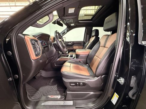 Certified 2022 Chevrolet Silverado 1500 High Country w/ Z71 Off-Road Package AWD/4WD image 15