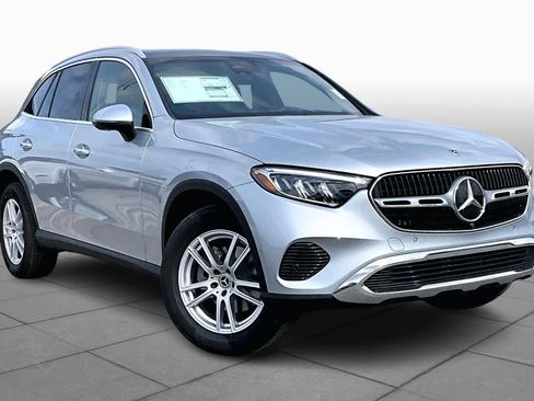 New 2026 Mercedes-Benz GLC 300 image 2