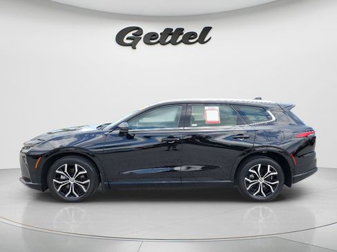 Certified 2025 Toyota Crown Signia AWD/4WD image 8