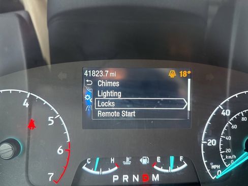 Used 2023 Ford Transit 350 XLT image 24