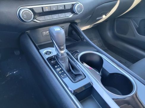 Used 2024 Nissan Altima 2.5 SV image 25