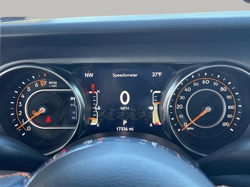 Used 2023 Jeep Gladiator Mojave w/ LED Lighting Group image 33