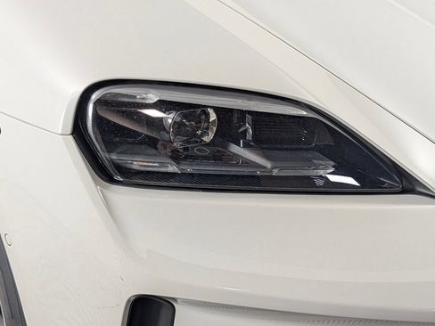 New 2026 Porsche Taycan AWD/4WD image 15
