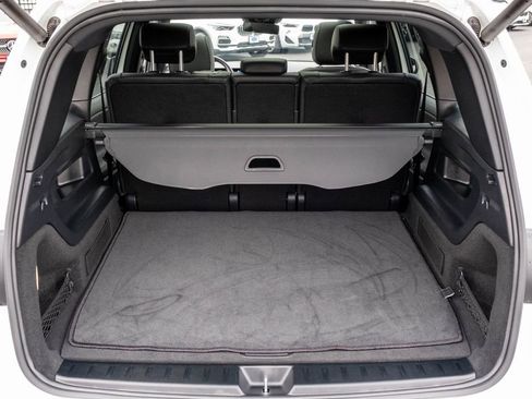 Used 2023 Mercedes-Benz EQB 350 4MATIC SUV image 33