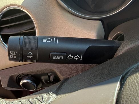 Used 2015 Chevrolet Cruze LT image 9