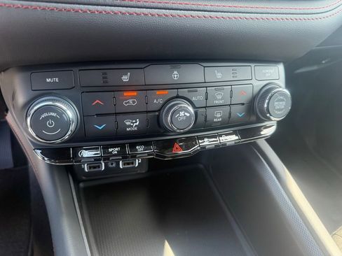 New 2026 Dodge Durango GT w/ Blacktop Package AWD/4WD image 15