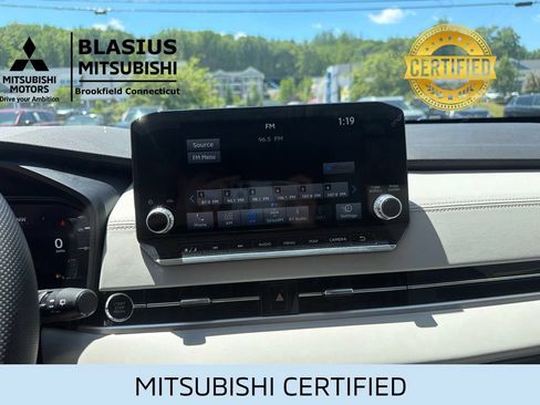 Used 2024 Mitsubishi Outlander SEL AWD/4WD image 29