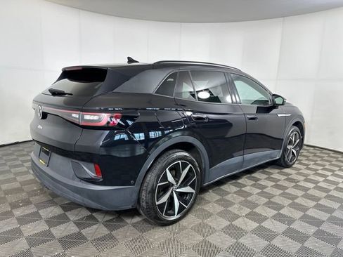 Used 2024 Volkswagen ID.4 Pro S image 3