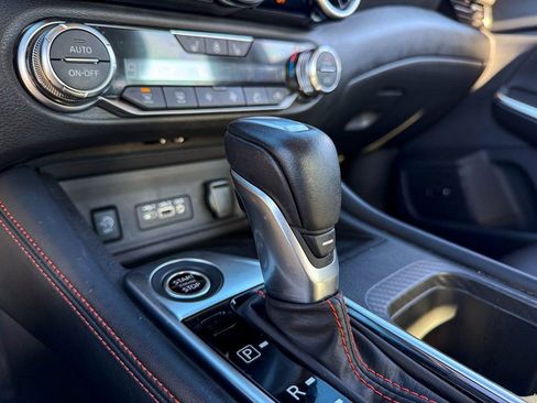 Used 2025 Nissan Sentra SR w/ SR Premium Package image 25