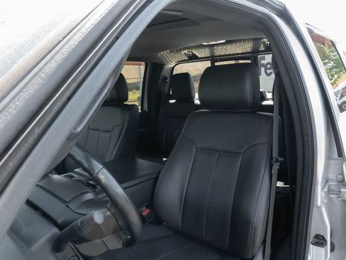 Used 2015 Ford F250 Lariat w/ Lariat Ultimate Package AWD/4WD image 23
