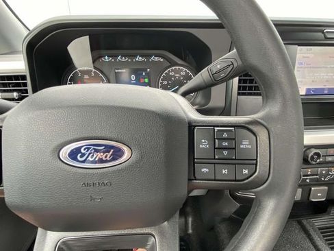 New 2025 Ford F550 4x4 Regular Cab Super Duty image 15