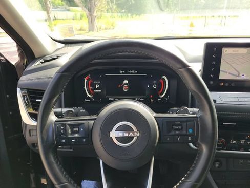 Used 2024 Nissan Rogue SL w/ SL Premium Package FWD image 26