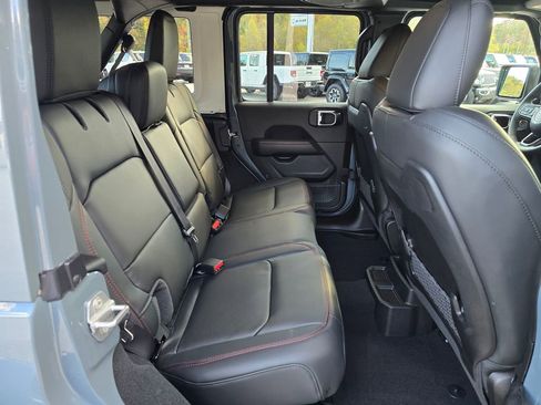 New 2026 Jeep Wrangler Unlimited Rubicon w/ Safety Group image 28