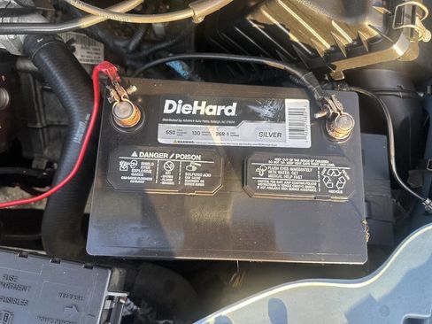 Used 2005 Ford Taurus SEL image 22