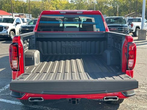 New 2026 GMC Sierra 1500 Elevation image 6