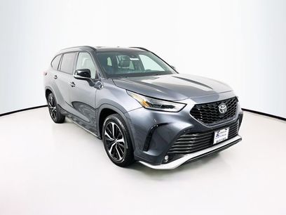 Used 2021 Toyota Highlander XSE
