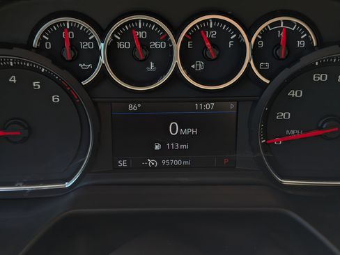 Used 2021 Chevrolet Tahoe LT image 13