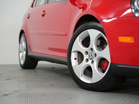 Used 2009 Volkswagen GTI Base image 17