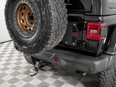 Used 2022 Jeep Wrangler Unlimited Rubicon image 36