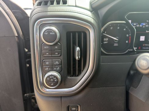 Used 2021 GMC Sierra 1500 Denali w/ Driver Alert Package II AWD/4WD image 31