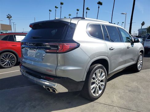 Used 2025 GMC Acadia Denali w/ Super Cruise Package image 5