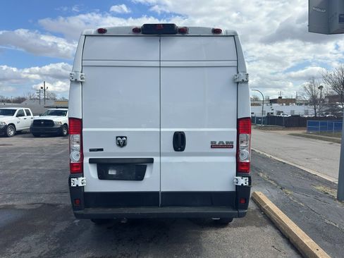 Used 2021 RAM ProMaster 2500 image 2