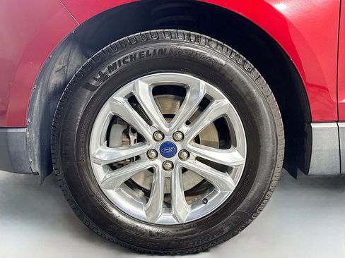 Used 2018 Ford Edge SEL w/ Equipment Group 201A image 29