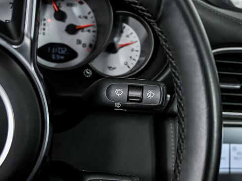 Used 2007 Porsche 911 Turbo image 32