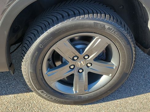 Used 2023 Honda Ridgeline RTL-E image 10