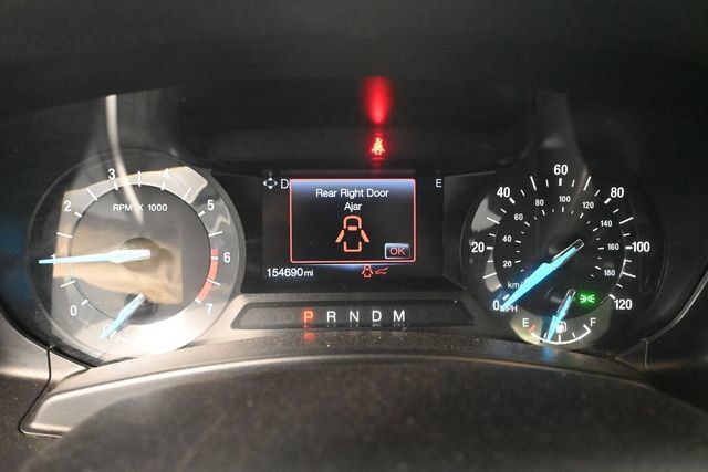 Used 2017 Ford Expedition XLT AWD/4WD image 23