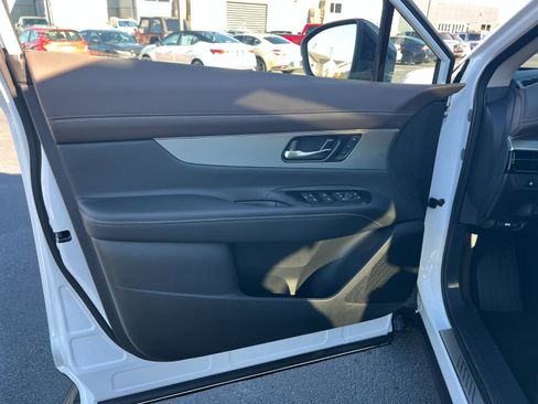 New 2026 Nissan Murano Platinum w/ Cargo Package image 14