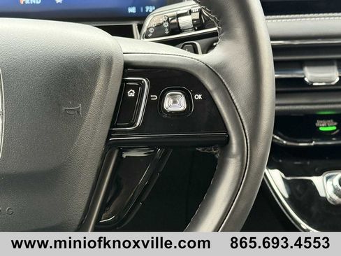 Used 2025 Lincoln Corsair Grand Touring w/ Equipment Group 301A image 17