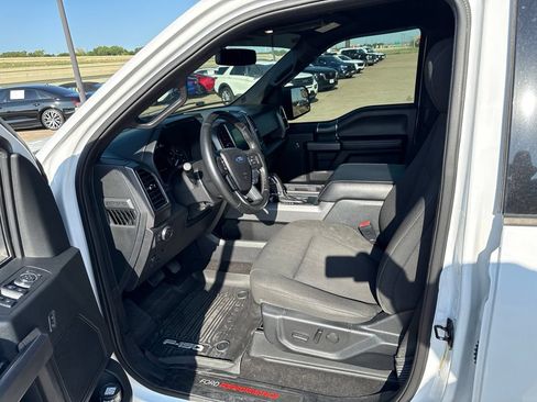 Used 2019 Ford F150 XLT w/ Equipment Group 302A Luxury AWD/4WD image 19