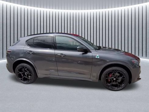 Used 2024 Alfa Romeo Stelvio Quadrifoglio AWD/4WD image 16