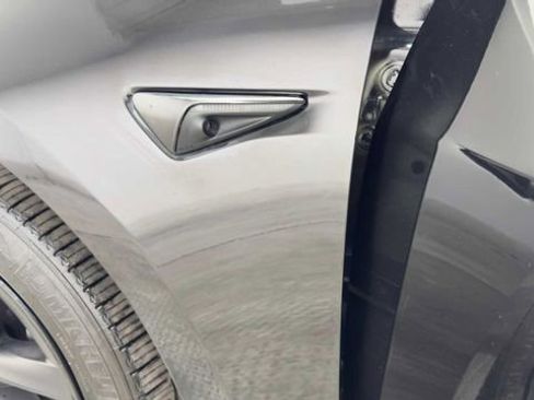 Used 2023 Tesla Model 3 Standard Range image 21