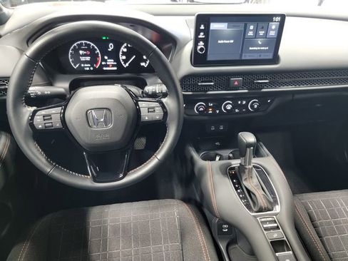 Certified 2026 Honda HR-V Sport image 28