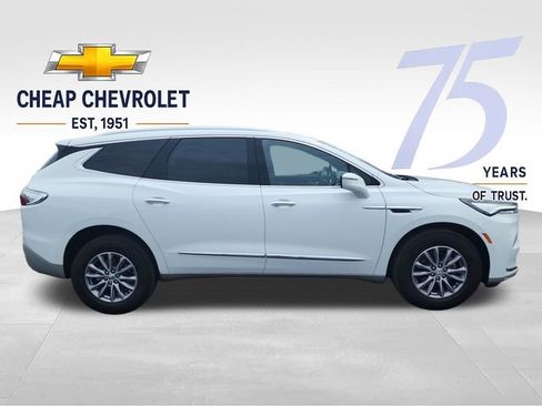 Used 2023 Buick Enclave Essence FWD image 7