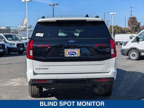 New 2025 Ford Expedition Platinum w/ Stealth Performance Package image 4
