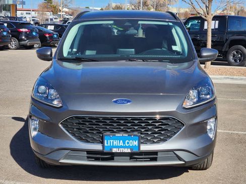 Used 2021 Ford Escape SEL AWD/4WD image 3