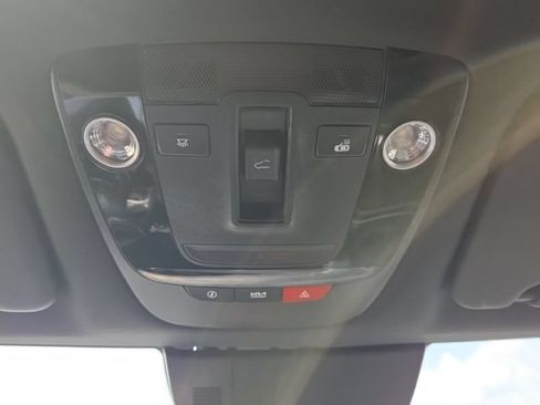 Used 2023 Kia Sportage X-Line w/ X-Line Premium Package AWD/4WD image 39