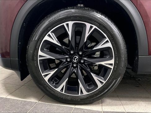 Used 2024 MAZDA CX-90 Plug-In Hybrid w/ Premium Plus image 7