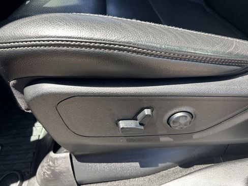 Used 2020 RAM 1500 Rebel w/ Rebel Level 2 Equipment Group AWD/4WD image 11