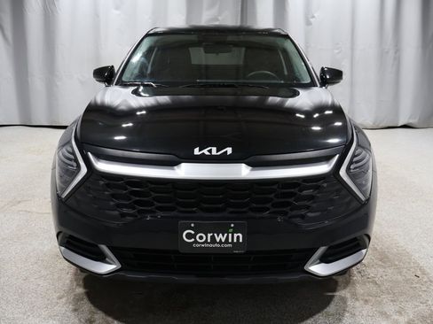 Used 2024 Kia Sportage LX image 7