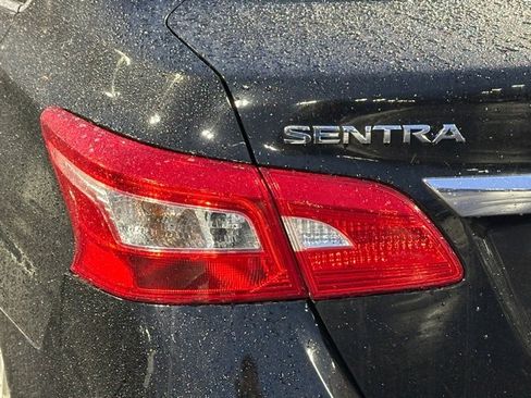 Used 2019 Nissan Sentra SV w/ Protection Package image 12