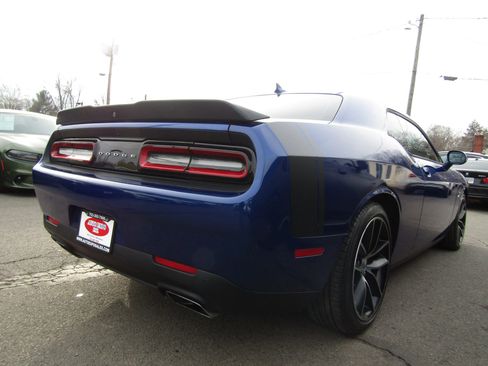 Used 2018 Dodge Challenger R/T Scat Pack image 7