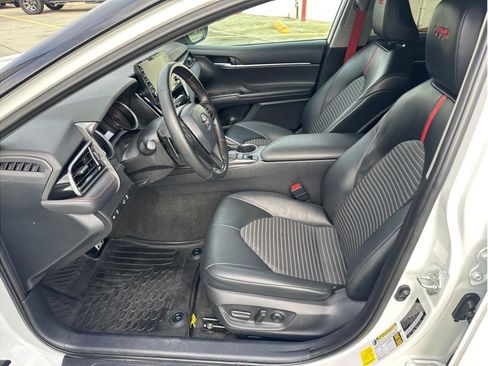 Used 2022 Toyota Camry TRD w/ TRD Package w/JBL Audio image 16