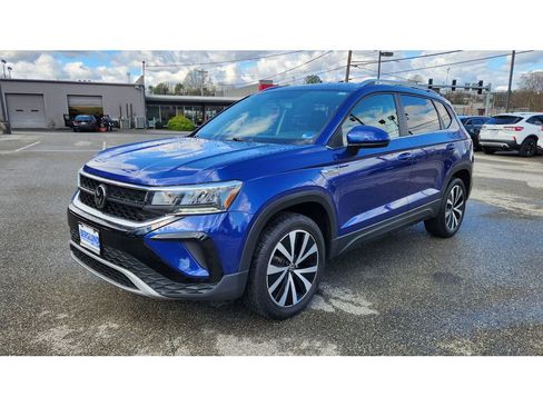 Used 2022 Volkswagen Taos SE image 8